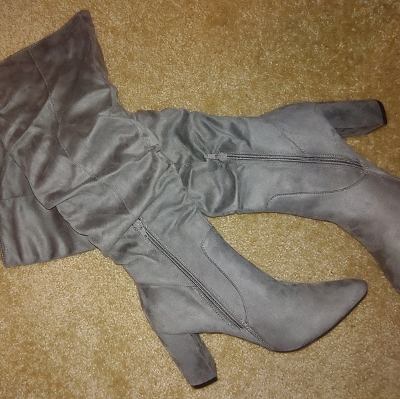 Classy slouch knee boots! - Picture 3 of 4